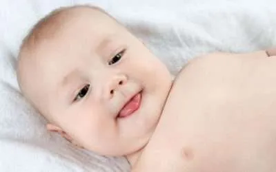 Anquiloglosia en el recién nacido: causas, síntomas y tratamiento para mejorar la lactancia materna
